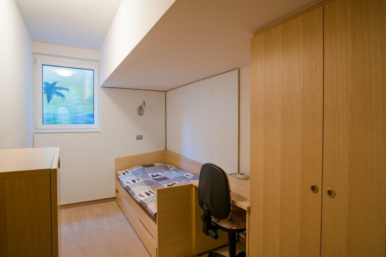 Luxury Apartment With A Nice View In 크라니스카고라 외부 사진